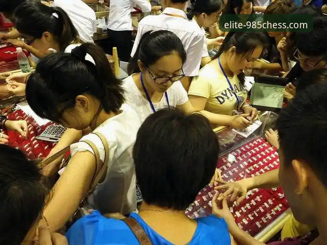 移动支付 vs 传统渠道：棋牌游戏充值手机版如何重塑玩家体验？